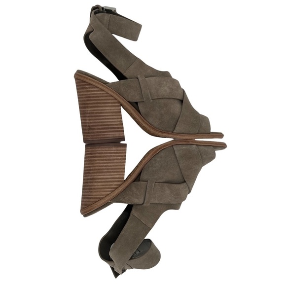 Marc Fisher Taupe Suede Valen Criss Cross Block Heel Sandals 6 Women’s - Picture 5 of 10